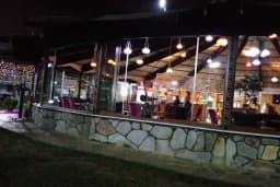 RUF Restoran &amp; Bar