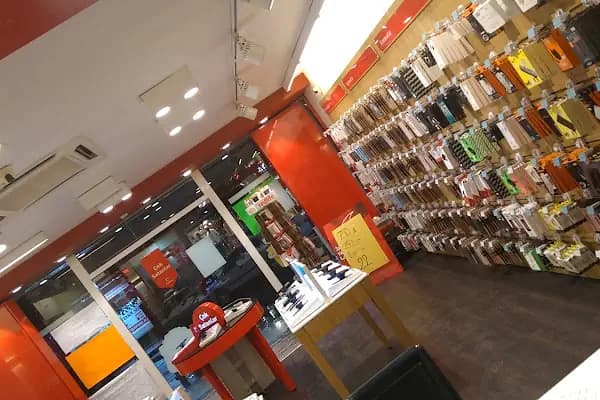 Vodafone Cep Merkezi - Telekomünikasyon Servis Sağlayıcısı - Kocaeli Başiskele