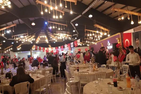 Oba Kır Bahçesi Ve Düğün Salonu - Düğün Salonu - Bursa İnegöl