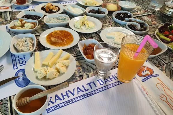 Van Kahvaltısı Karaff - Kahvaltı restoranı - Antalya Alanya