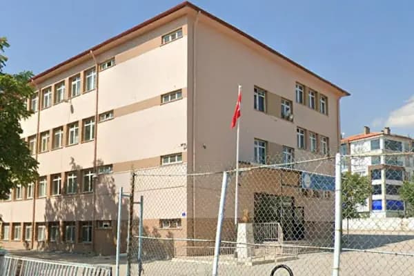 Kaşgarlı Mahmut İöo - Üniversite - Ankara Beypazarı