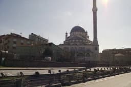 YAVUZSELİM CAMİİ