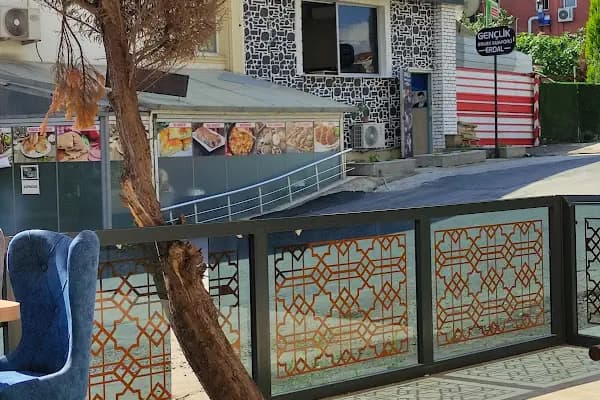 GENÇLİK ERKEK KUAFÖRÜ - Berber Dükkanı - Kocaeli Çayırova