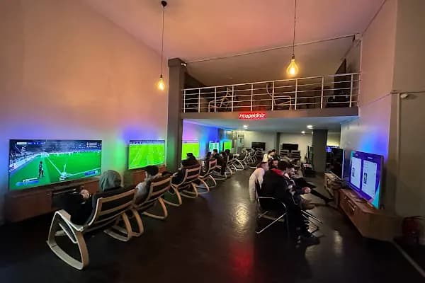 Ottoman Playstation 5 - Video oyun salonu - İstanbul Bahçelievler