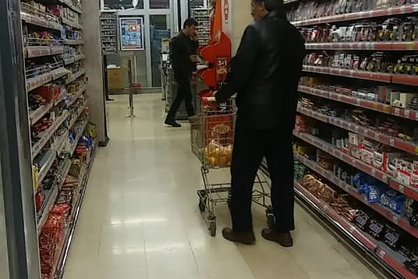 MMM Migros - Şirinyer Şubesi - Süpermarket - İzmir Buca