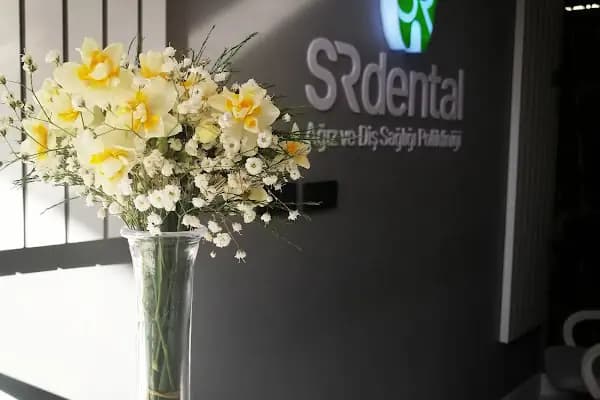 Özel SR Dental Ağız ve Diş Sağlığı Polikliniği - Diş Kliniği - İzmir Balçova