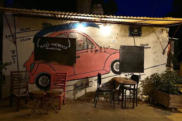 MAZİ KAHVE KİTAP - Kahve dükkanı - İzmir Buca