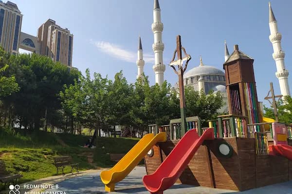Mimar Sinan Parkı - Park - İstanbul Ataşehir
