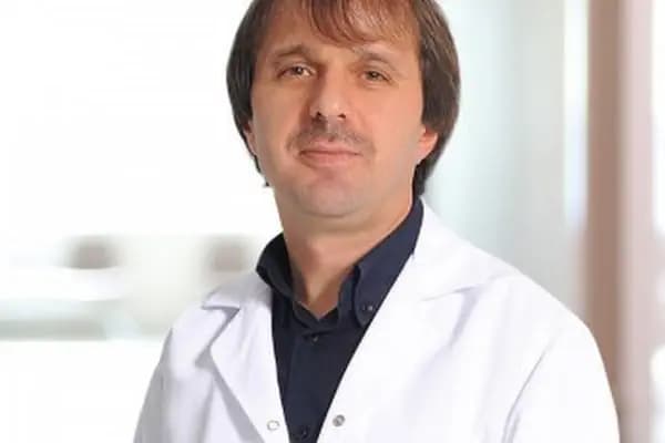 Dr. Öğr. Üyesi Cevat Topal | Trabzon Nefroloji Doktoru - Nefroloji Uzmanı - Trabzon Akçaabat