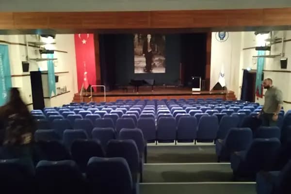 Yaşar Üniversitesi Konferans Salonu - Konferans salonu - İzmir Bornova