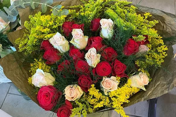 Alanya Çiçekçi - AY Flowers - Çiçekçi - Antalya Döşemealtı