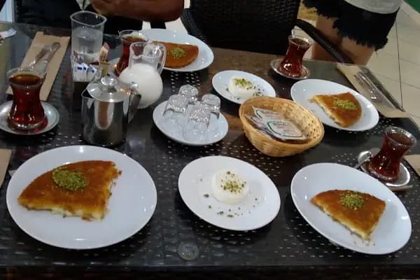 Alanya Köroğlu Künefe - Tatlıcı - Antalya Konyaaltı