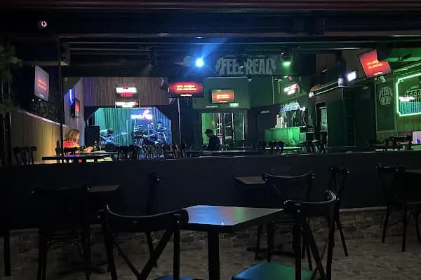 Escape 22 ÇARŞI - Canlı Müzik Olan Bar - Edirne Edirne Merkez