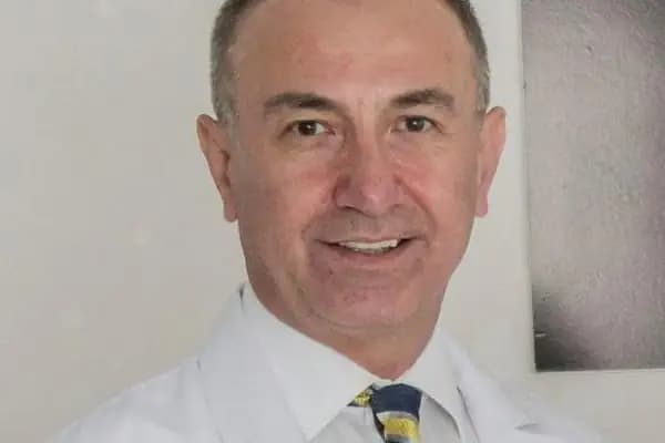 Op. Dr. Şevket Doğan, Plastik Rekonstrüktif Ve Estetik Cerrahi - Estetik Cerrahi Kliniği - Aydın Efeler