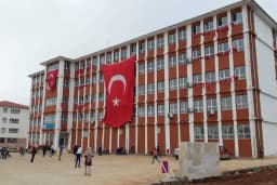 Akçakale Abdülhamid Han İmam Hatip Ortaokulu