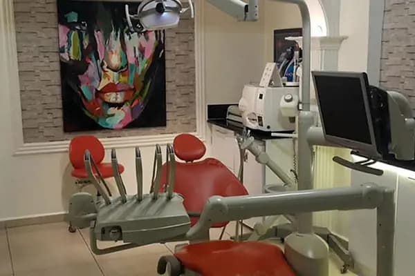 Diş Hekimi Tuncay Seven - Diş Hekimi - Samsun İlkadım