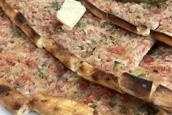 Doyuran Pide Salonu (Özcan Dinleyen) - Restoran - Manisa Kula