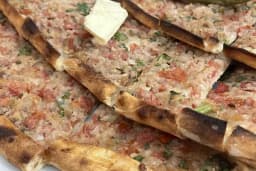 Doyuran Pide Salonu (Özcan Dinleyen)