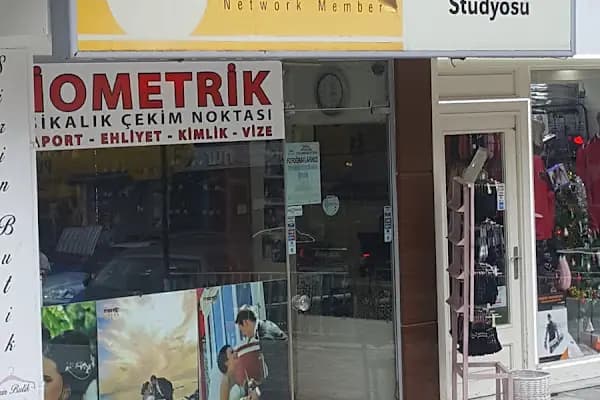 Rıdvan Fotoğraf Stüdyosu - Fotoğraf Stüdyosu - İstanbul Kadıköy