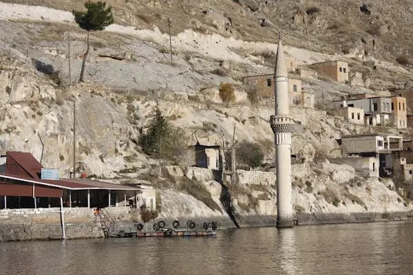 Yunus Dayının Yeri Aile Çay Bahçesi - Kafe - Şanlıurfa Akçakale