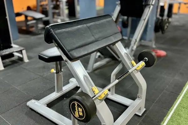 Royal Akademia Sports Club - Resim 10