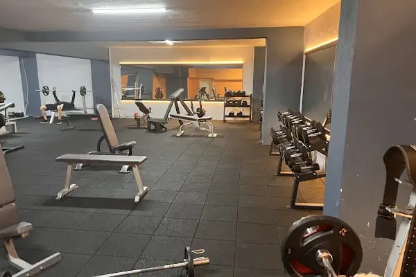 Royal Akademia Sports Club - Resim 3