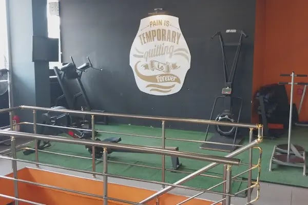 Royal Akademia Sports Club - Resim 13