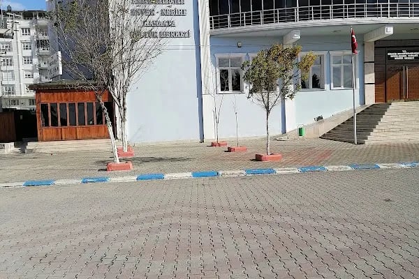 Enver Nebihe Karaata Kültür Merkezi - Resim 2