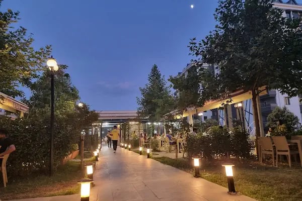 BARO GARDEN CAFE &amp; RESTAURANT - Resim 10