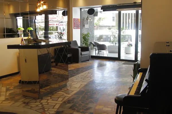 A Hotels & Suites - Resim 14