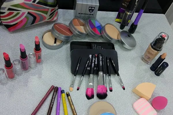 Salon Viyole - Resim 12