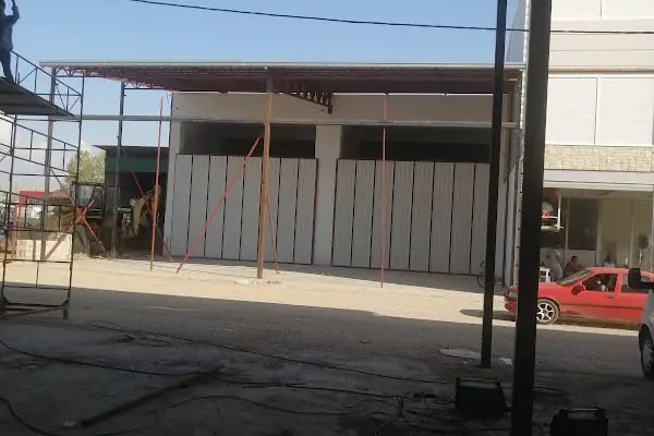 Hot Point Cafe - Resim 10