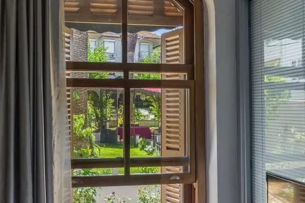 No2 Hotel By Şükrü Büyükada - Resim 12