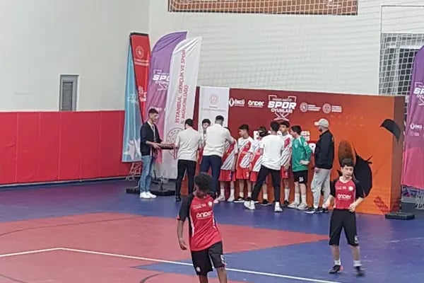 Bağcılar Çok Amaçlı Spor Salonu - Resim 14