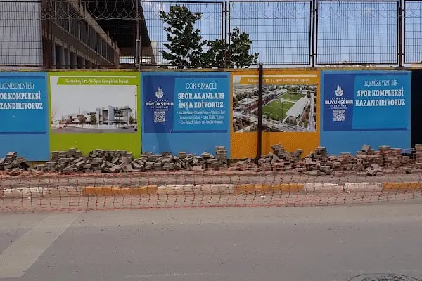 İ.B.B. Sultanbeyli 100. Yıl Spor Kompleksi - Resim 18