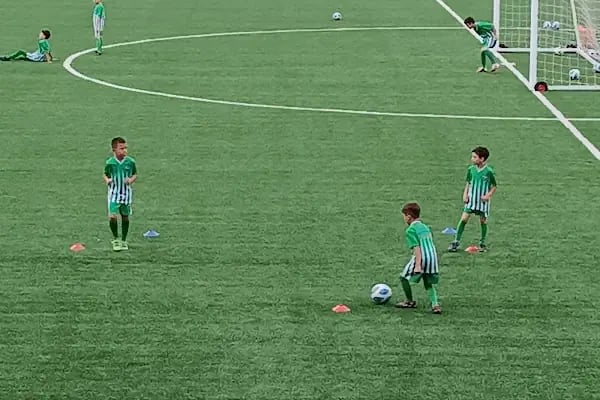 İ.B.B. Sultanbeyli 100. Yıl Spor Kompleksi - Resim 12