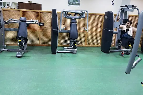 Spor salonu (Gym) - Resim 10