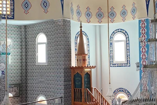 Hz. Osman Camii - Resim 8