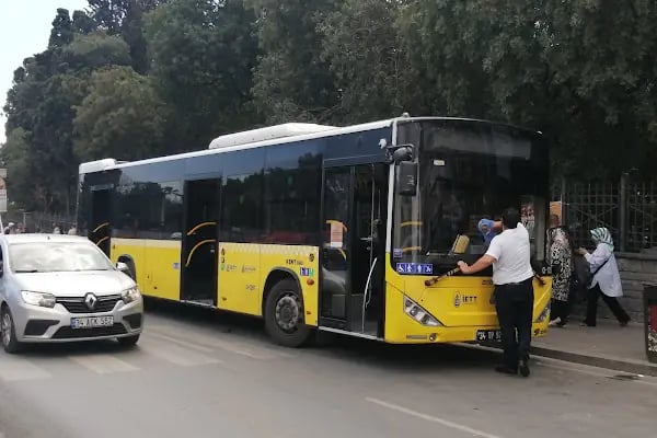 Bakırköy Zuhuratbaba Mezarlığı - Resim 15