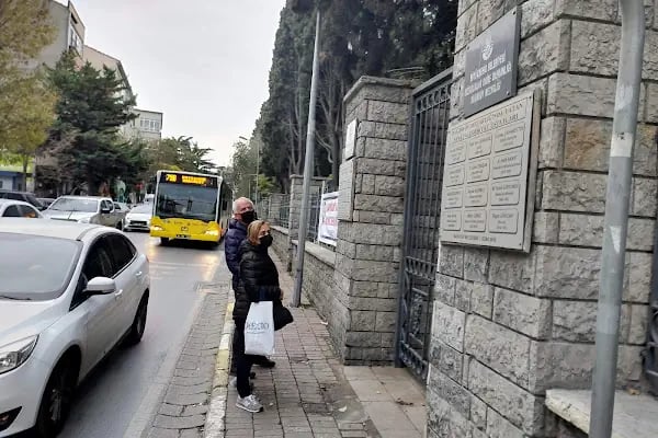 Bakırköy Zuhuratbaba Mezarlığı - Resim 5
