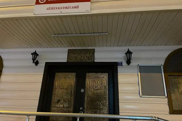 Güzelyalı Eski Camii - Resim 11