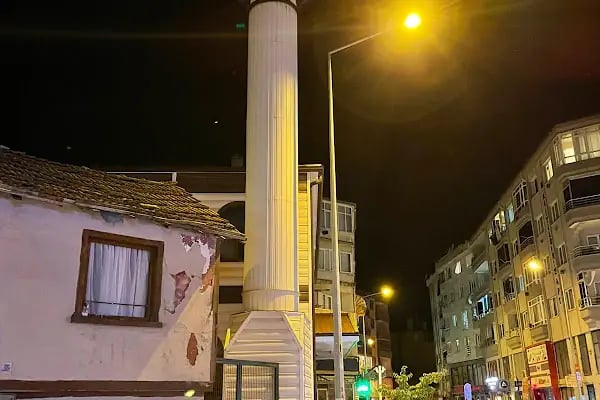 Güzelyalı Eski Camii - Resim 18