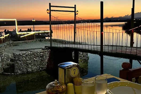 Öz Işık Restaurant - Resim 8