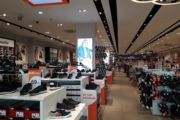 FLO Bodrum Midtown AVM Mağazası - Resim 5