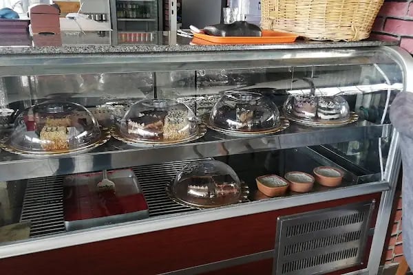 Meydan Cafe - Resim 18