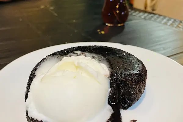Meydan Cafe - Resim 19