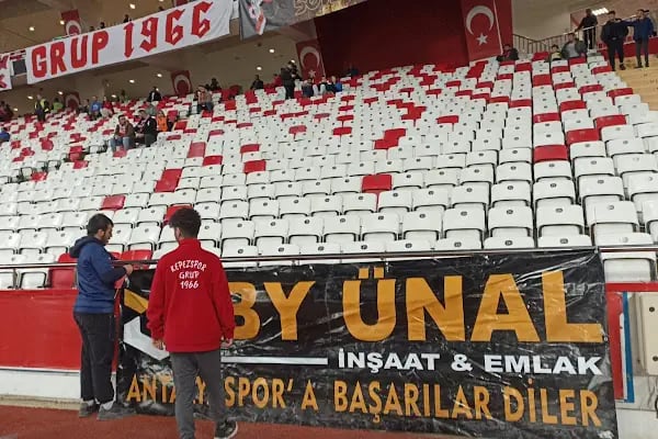BY ÜNAL İNŞAAT EMLAK DÖŞEMEALTI ŞUBE - Resim 15