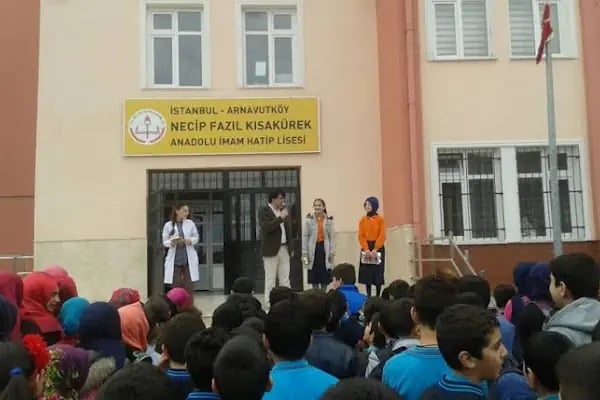 arnavutköy necip fazıl kısakürek imam hatip ortaokulu - Resim 10