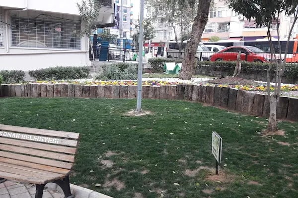 Konak Belediyesi Bahçelievler Metin Oktay Parkı - Resim 10