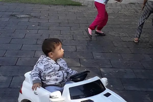 Nar Tanesi Çocuk Parkı - Resim 3